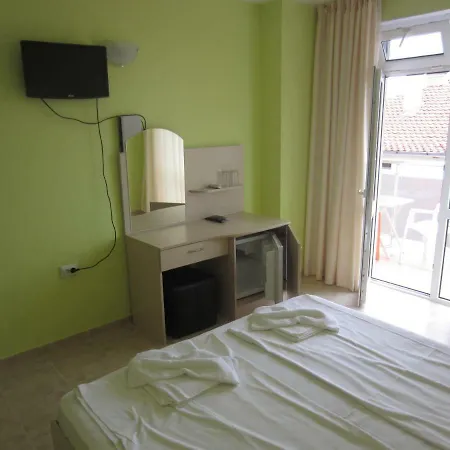 Niki 게스트하우스 4*