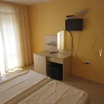 Niki 게스트하우스 4*